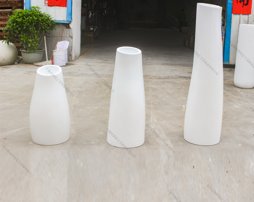 圓柱細(xì)長(zhǎng)花盆